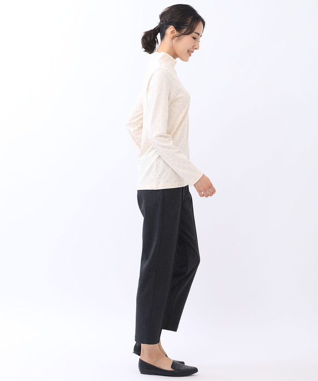 ピンタック テーパード パンツ