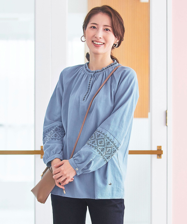 Aライン 刺繍 ブラウス【オンラインショップ限定】
