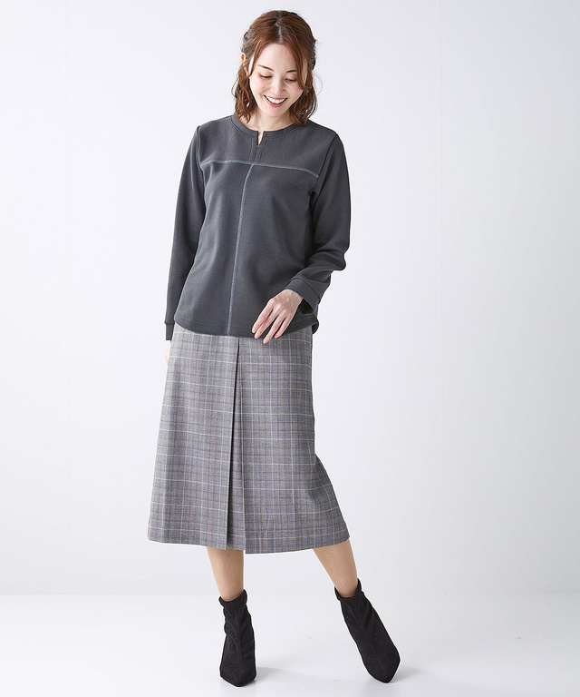 切り替え ヘンリーネック プルオーバー
